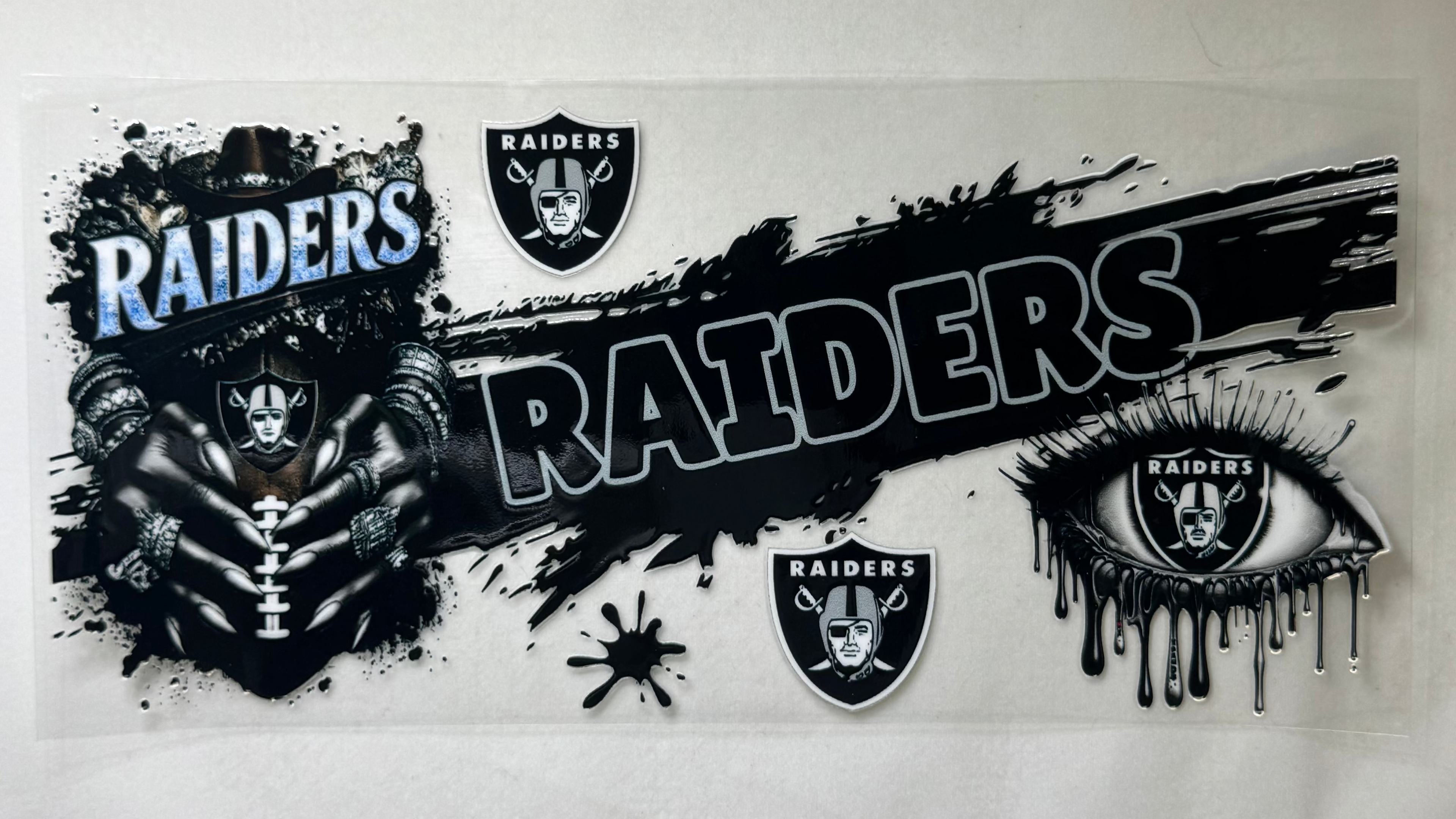RAIDERS 8